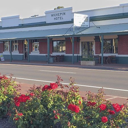 The Wickepin Hotel And Harvest Cafe York Exterior photo